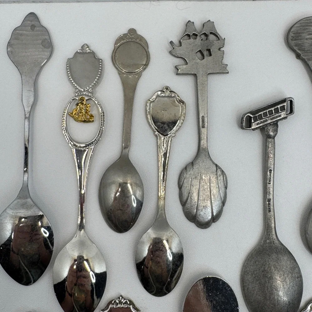 Vtg Souvenir Spoon Lot 22 State Landmark Travel USA Silverplate‎ Collectible